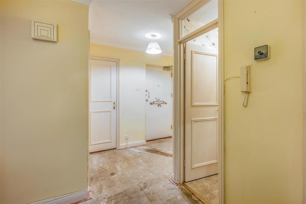 Private inner hallway