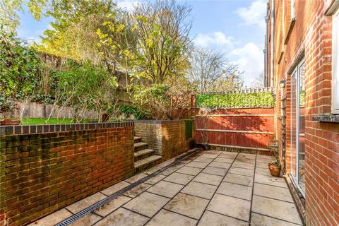 29 Alison Way, Winchester, SO22 5BT