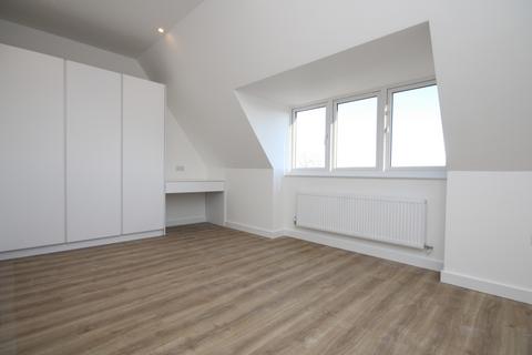 1 bedroom flat to rent, Solent Lodge, Green Lanes, Palmers Green, N13