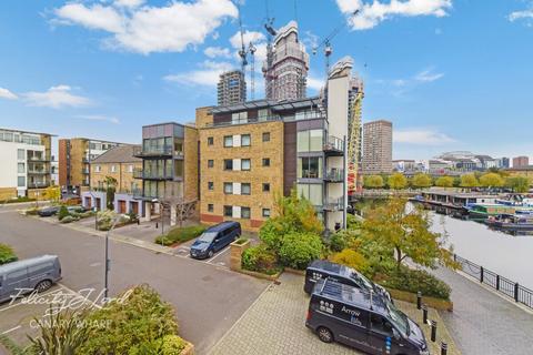 2 bedroom apartment for sale, Boardwalk Place, London