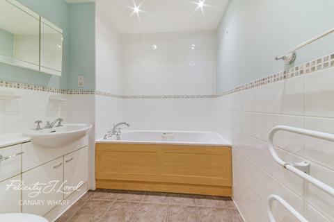 265 Boardwalk Place, London, E14 5SH