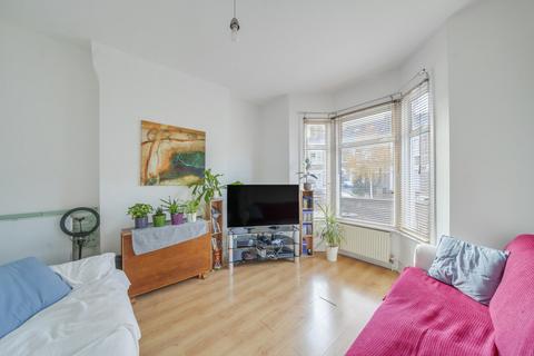 3 bedroom terraced house for sale, Starfield Road, London