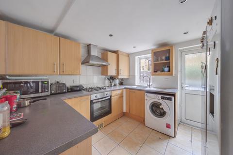 3 bedroom terraced house for sale, Starfield Road, London