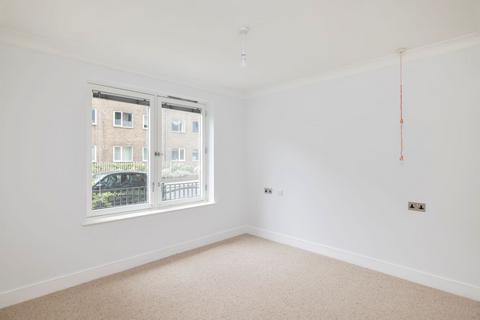 1 bedroom retirement property for sale, Flat 16 Elizabeth Court, 47 Milmans Street, London, SW10 0DA