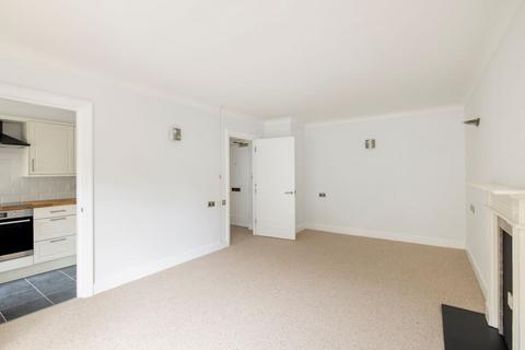 1 bedroom retirement property for sale, Flat 16 Elizabeth Court, 47 Milmans Street, London, SW10 0DA