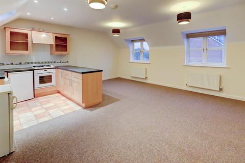 1 bedroom coach house to rent, St Marys Court, Kenilworth