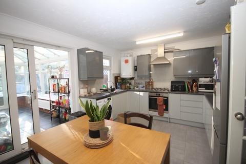 undefined, Dunstable Road, Luton, LU4