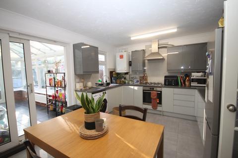 undefined, Dunstable Road, Luton, LU4