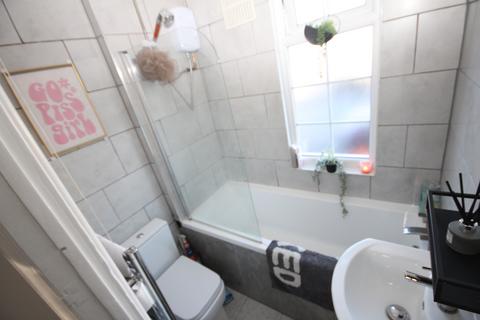 undefined, Dunstable Road, Luton, LU4