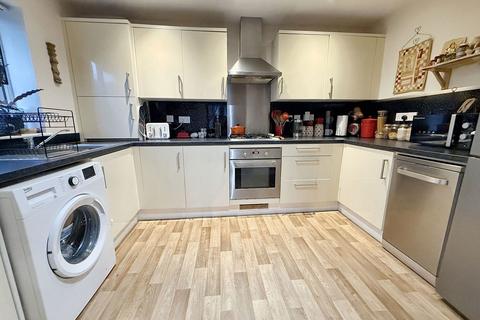 1 bedroom maisonette for sale, Holly Berry Road, Ivybridge PL21