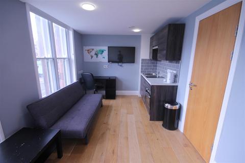 Studio to rent, The Bruce Building, Newcastle upon Tyne