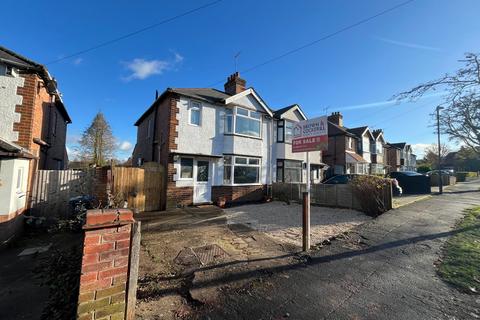 3 bedroom semi-detached house for sale, Kingsley Avenue, Hillmorton, Rugby, CV21