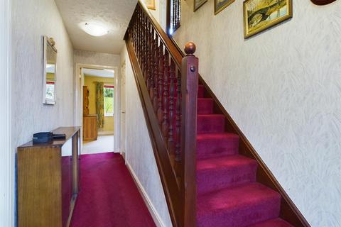 1 Barnfields, Cleobury Mortimer, Kidderminster, DY14 8RG