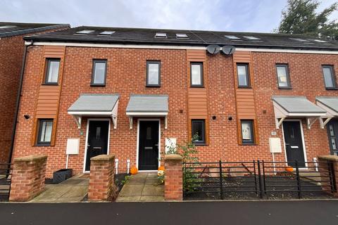 3 bedroom terraced house for sale, St. Aloysius View, Hebburn, Tyne and Wear, NE31