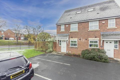 3 bedroom house for sale, Parish Gardens, Leyland PR25