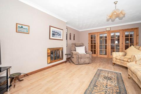 4 bedroom detached house for sale, Churchill Road, Kilmacolm