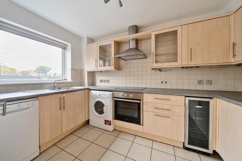 2 bedroom apartment for sale, Hayes Lane, Beckenham