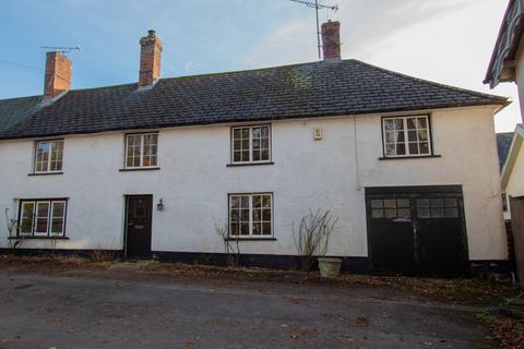 4 bedroom cottage for sale, The Square, Whimple