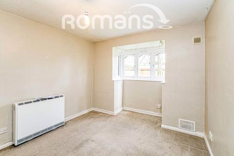 2 bedroom maisonette for sale, Holmers Court, Holmers Farm Way, High Wycombe