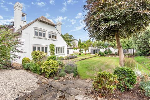 5 bedroom detached house to rent, 3 Weybridge Park, Weybridge, Surrey, KT13