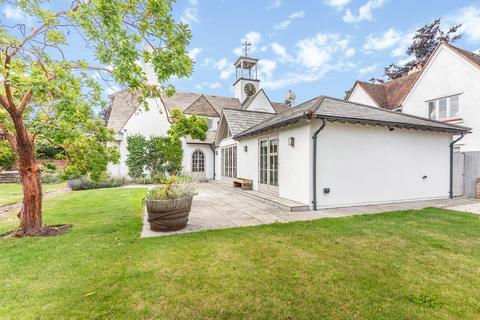 5 bedroom detached house to rent, 3 Weybridge Park, Weybridge, Surrey, KT13