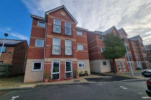 2 bedroom apartment to rent, St Michaels Close, Stourport-on-Severn, DY13