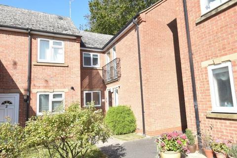 1 bedroom ground floor flat to rent, Plough Close, Rothwell, Kettering