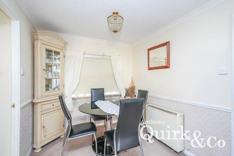 2 bedroom park home for sale, Kings Park Creek Road, Canvey Island, SS8