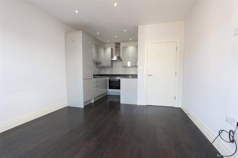 3 bedroom apartment to rent, Valkyrie Road, Westcliff-on-Sea, Essex, SS0