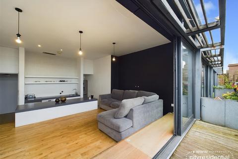 2 bedroom duplex for sale, The Collegiate, Shaw Street, Liverpool