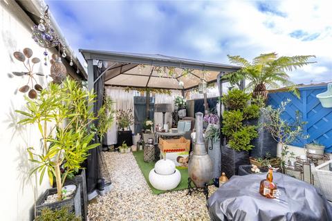 22 Sandcroft, Bristol, BS14 0AL