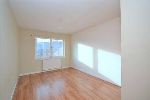 2 bedroom flat for sale, Shettleston, Glasgow G32