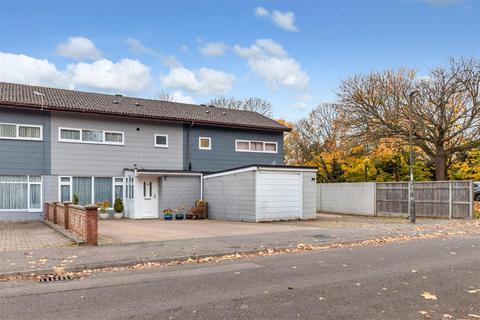 3 bedroom terraced house for sale, Portrush Close, Bletchley, Milton Keynes