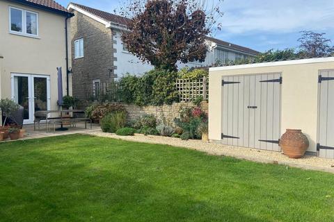 Ivy Leaze Back Street, Hawkesbury Upton, Badminton, GL9 1BB