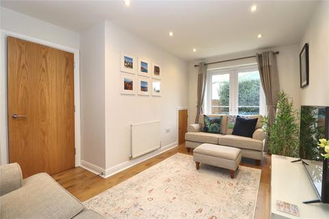 2 bedroom end of terrace house for sale, Russells Mews, Woking GU22