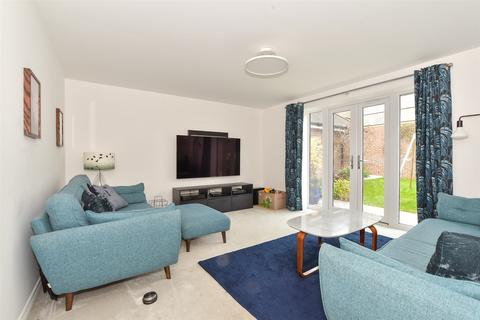 4 bedroom detached house for sale, Ash Way, Haywards Heath, East Sussex