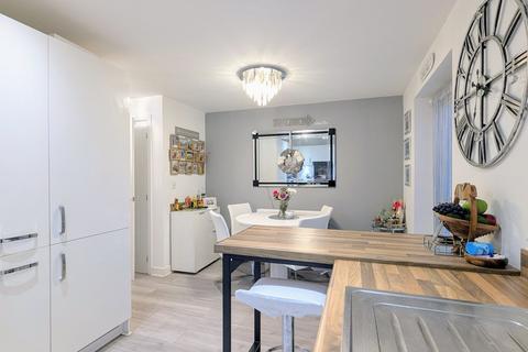 15 Burgh Drive, Newton Leys, Milton Keynes, MK3 5RJ