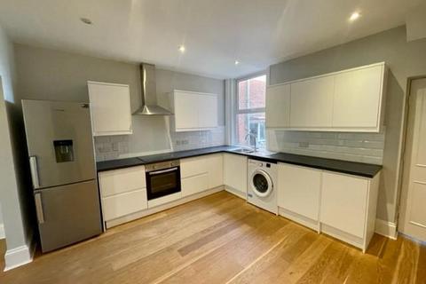 2 bedroom flat to rent, Archibald Road, Exeter, EX1