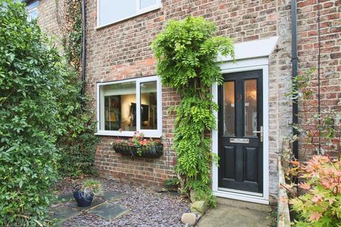 2 bedroom terraced house for sale, Mill Lane, Beverley, HU17 9JD