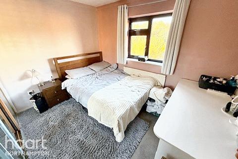 9 Cavendish Drive, Northampton, NN3 3DH