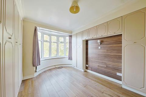 3 bedroom semi-detached house for sale, Pickering Road, Hull, East Riding of Yorkshire, HU4 7AB