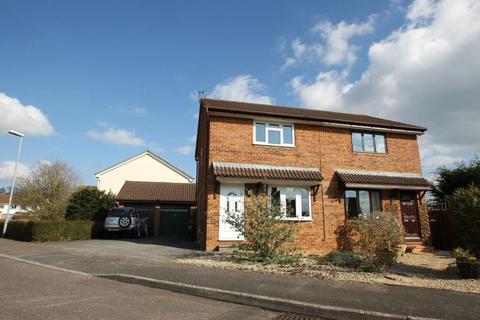 2 bedroom house to rent, Stembridge Way, Taunton TA2