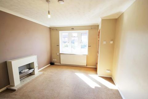 2 bedroom house to rent, Stembridge Way, Taunton TA2