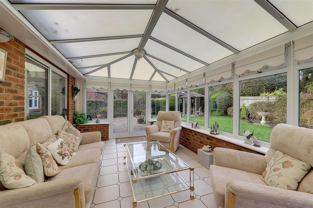 IMG 5561-IMG 5563.jpg