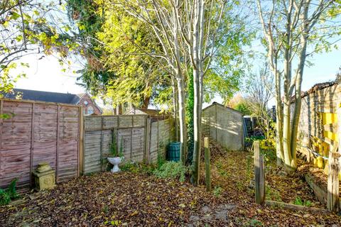 2 bedroom terraced house for sale, Stourbridge Road, Bromsgrove, B61 0AL