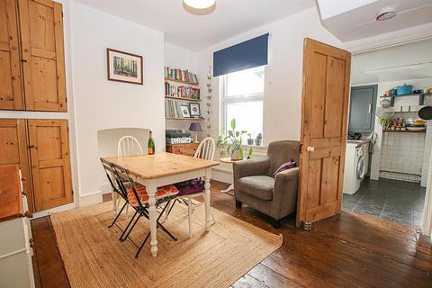 2 bedroom terraced house for sale, Abbey Road, Cambridge CB5