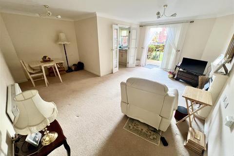 1 bedroom retirement property for sale, Gracewell Court, Stratford Road, Hall Green