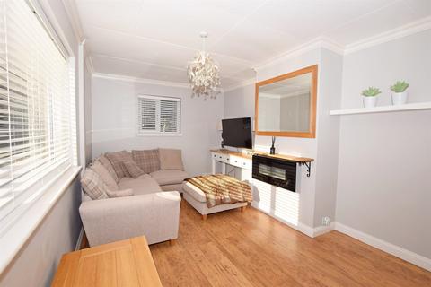 2 bedroom end of terrace house to rent, Oak Grove, South Bersted, Bognor Regis, PO22