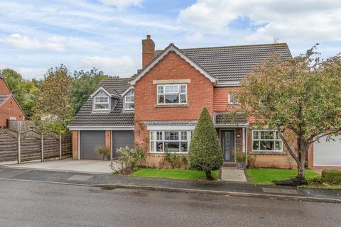 6 bedroom detached house for sale, Carthorse Lane, Redditch, Worcestershire, B97