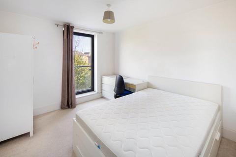 3 bedroom flat to rent, Newton Court, 1 Axio Way, Bow, London, E3